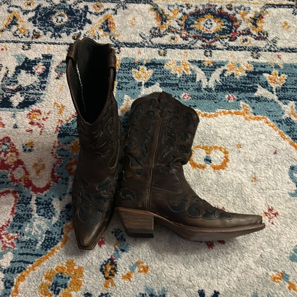Twisted X Cowboy Boots - Picture 2 of 4